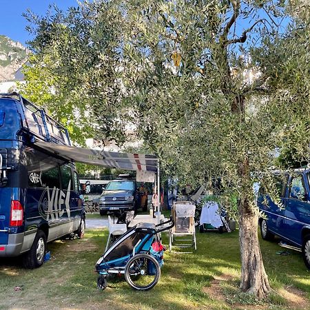 Al Lago Camping & Rooms Riva del Garda Exterior photo