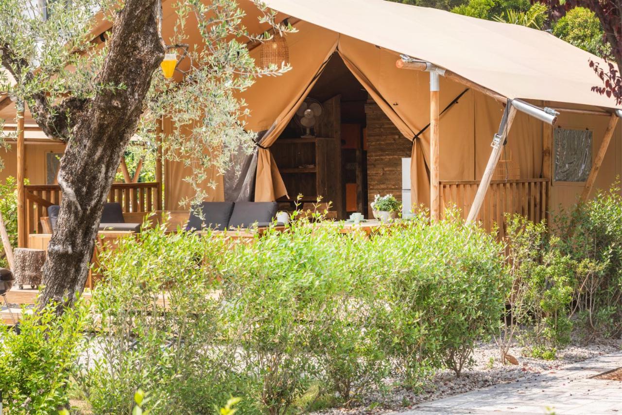 Al Lago Camping & Rooms Riva del Garda Exterior photo